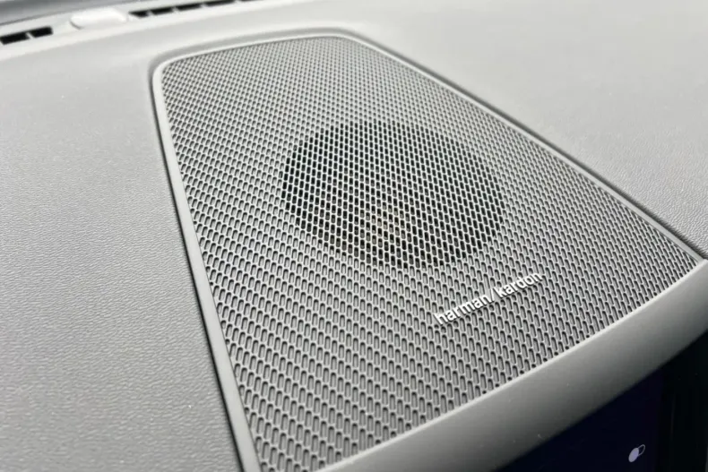 Volvo XC60 din 2022 cu 42.700 km - oferta VOL117138 - foto 23