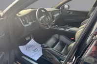 Volvo XC60 din 2021 cu 54.900 km - oferta VOL117139 - foto 8