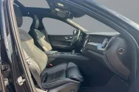 Volvo XC60 din 2021 cu 54.900 km - oferta VOL117139 - foto 10