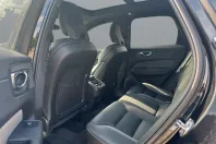 Volvo XC60 din 2021 cu 54.900 km - oferta VOL117139 - foto 12