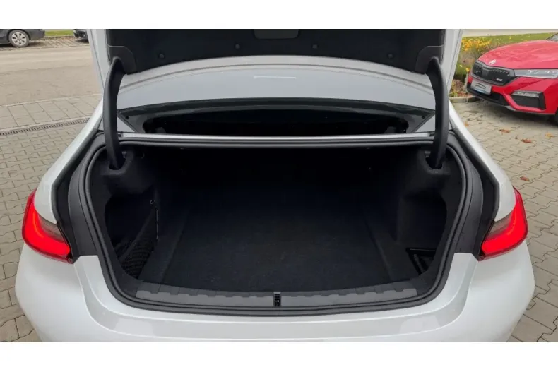 BMW M340i din 2024 cu 7.251 km - oferta BMW117140 - foto 18