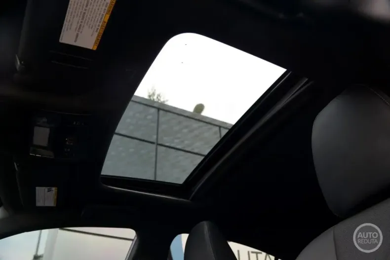 Lexus IS-F din 2024 cu 8.000 km - oferta LEX117146 - foto 12