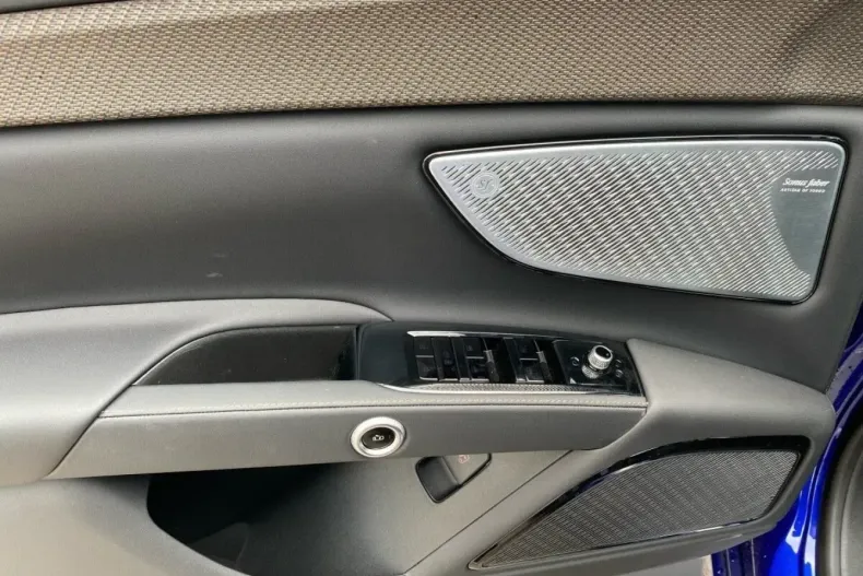 Maserati Grecale din 2024 cu 8.500 km - oferta MAS117147 - foto 10