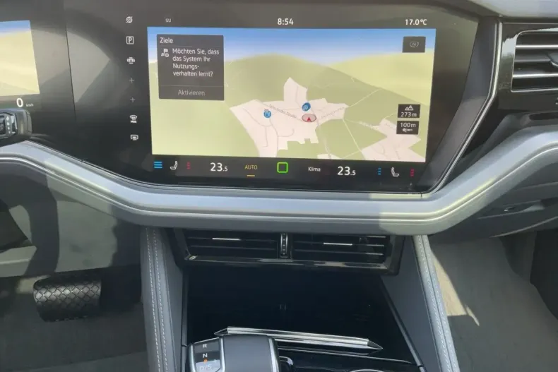 Volkswagen Touareg din 2024 cu 69.708 km - oferta VOL117153 - foto 11