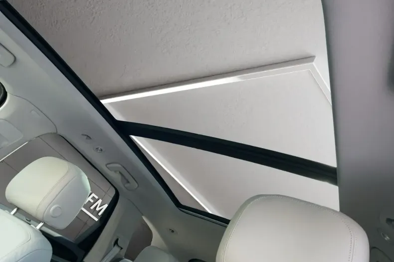 Volkswagen Touareg din 2024 cu 69.708 km - oferta VOL117153 - foto 16