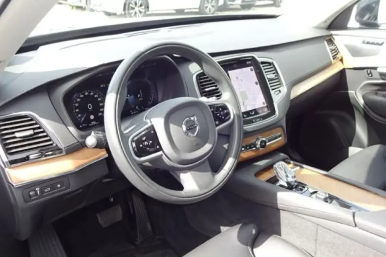 Volvo XC90 din 2022 cu 30.000 km - oferta VOL117161 - foto 14