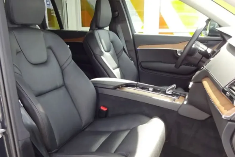 Volvo XC90 din 2022 cu 30.000 km - oferta VOL117161 - foto 16