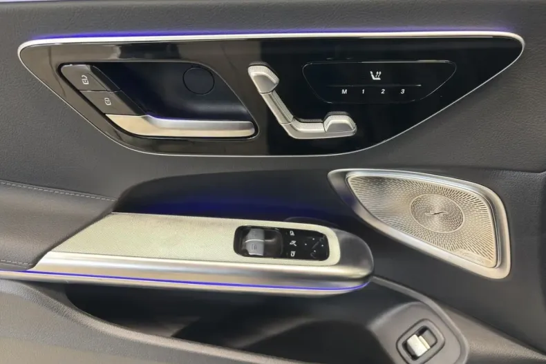 Mercedes-Benz CLE 220 din 2024 cu 20.258 km - oferta MER117165 - foto 11