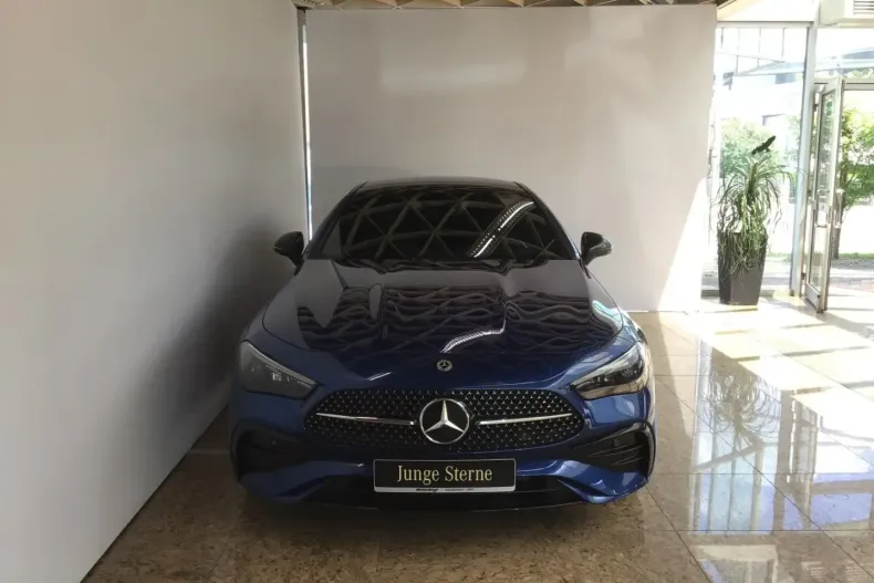 Mercedes-Benz CLE 200 din 2023 cu 4.817 km - oferta MER117167 - foto 3