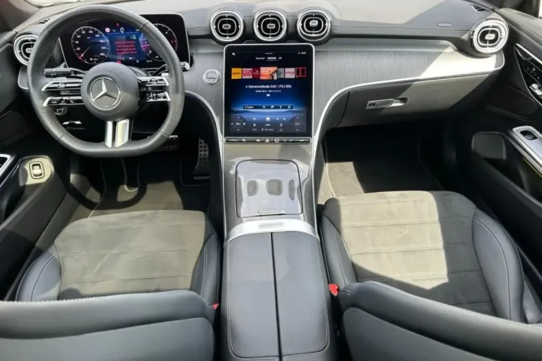 Mercedes-Benz CLE 220 din 2024 cu 26.700 km - oferta MER117169 - foto 12