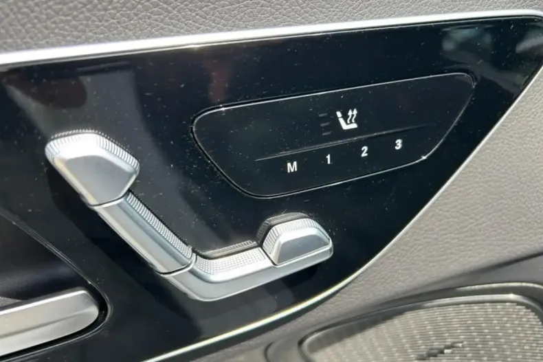 Mercedes-Benz CLE 220 din 2024 cu 26.700 km - oferta MER117169 - foto 17