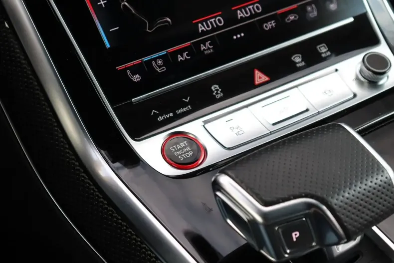 Audi SQ8 din 2021 cu 75.192 km - oferta AUD117171 - foto 12