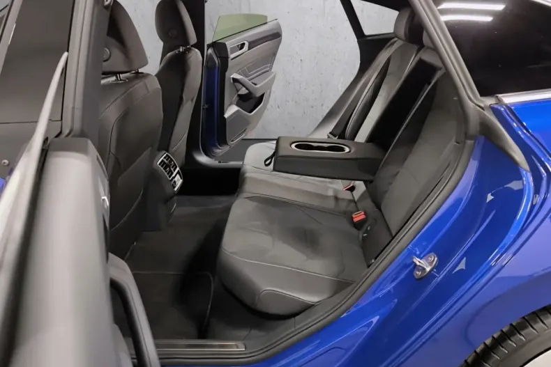 Volkswagen Arteon din 2023 cu 32.400 km - oferta VOL117173 - foto 10