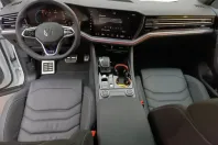 Volkswagen Touareg din 2024 cu 43.059 km - oferta VOL117174 - foto 8