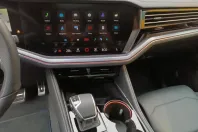 Volkswagen Touareg din 2024 cu 43.059 km - oferta VOL117174 - foto 13