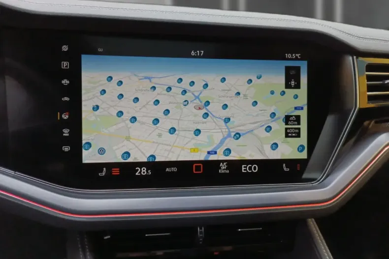 Volkswagen Touareg din 2024 cu 43.059 km - oferta VOL117174 - foto 14