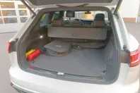 Volkswagen Touareg din 2024 cu 43.059 km - oferta VOL117174 - foto 21