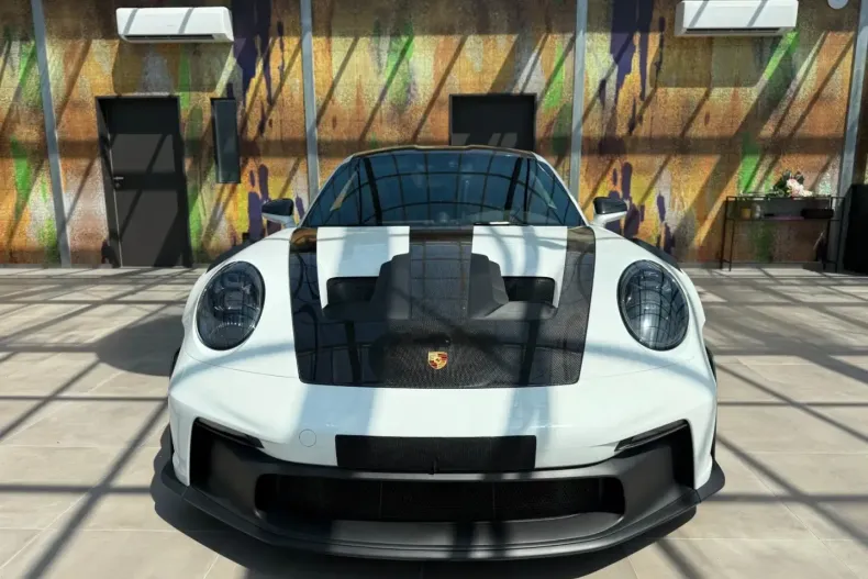 Porsche 992 din 2023 cu 3.505 km - oferta POR117175 - foto 1