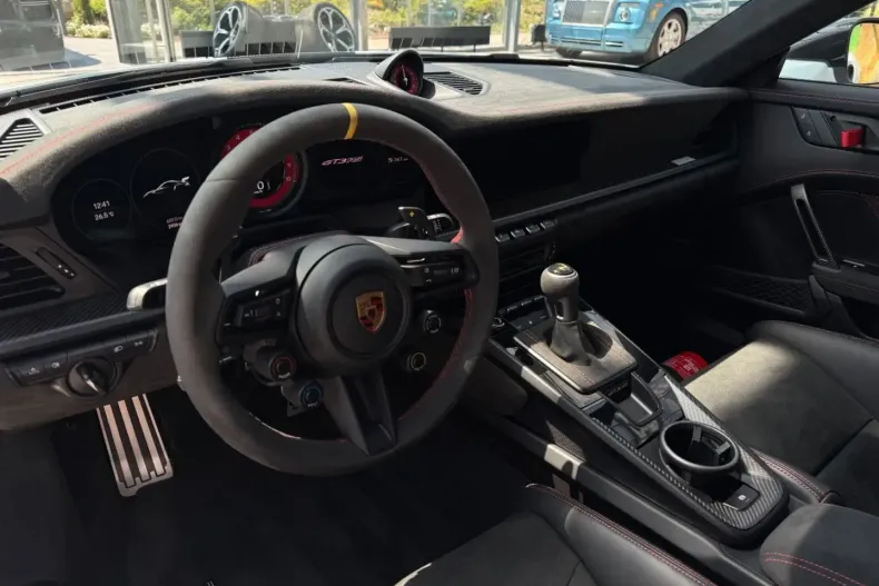 Porsche 992 din 2023 cu 3.505 km - oferta POR117175 - foto 9