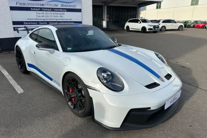 Porsche 992 din 2023 cu 7.500 km - oferta POR117176 - foto 1