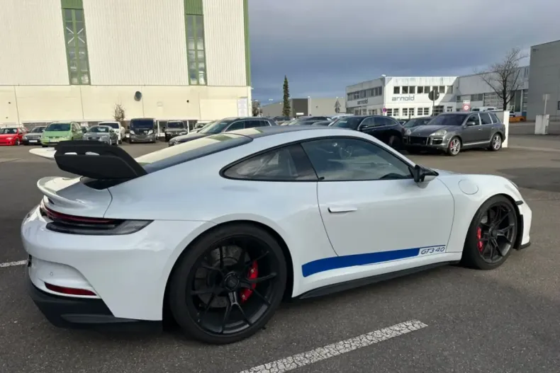 Porsche 992 din 2023 cu 7.500 km - oferta POR117176 - foto 3