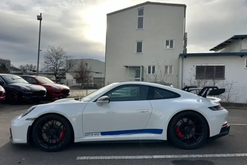 Porsche 992 din 2023 cu 7.500 km - oferta POR117176 - foto 29