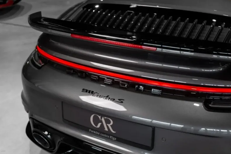 Porsche 911 din 2023 cu 9.678 km - oferta POR117177 - foto 8