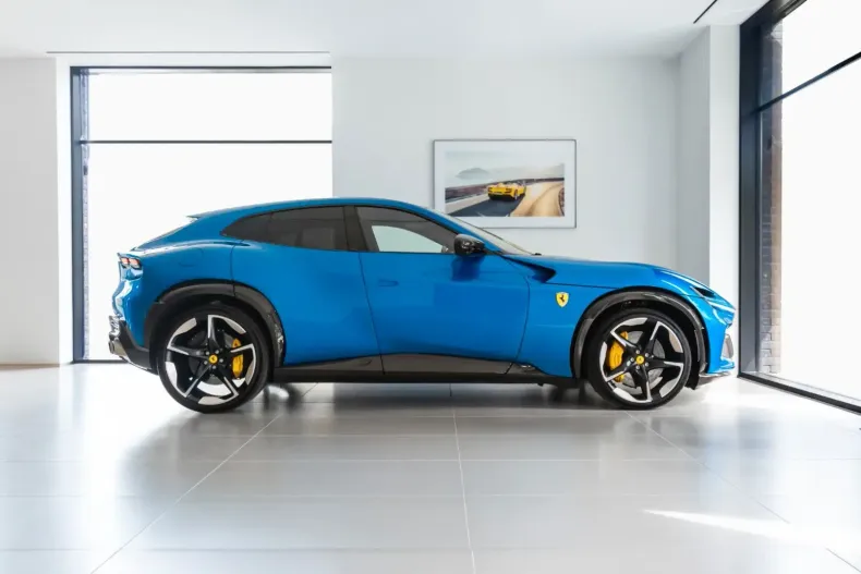 Ferrari Purosangue din 2024 cu 5.000 km - oferta FER117183 - foto 4