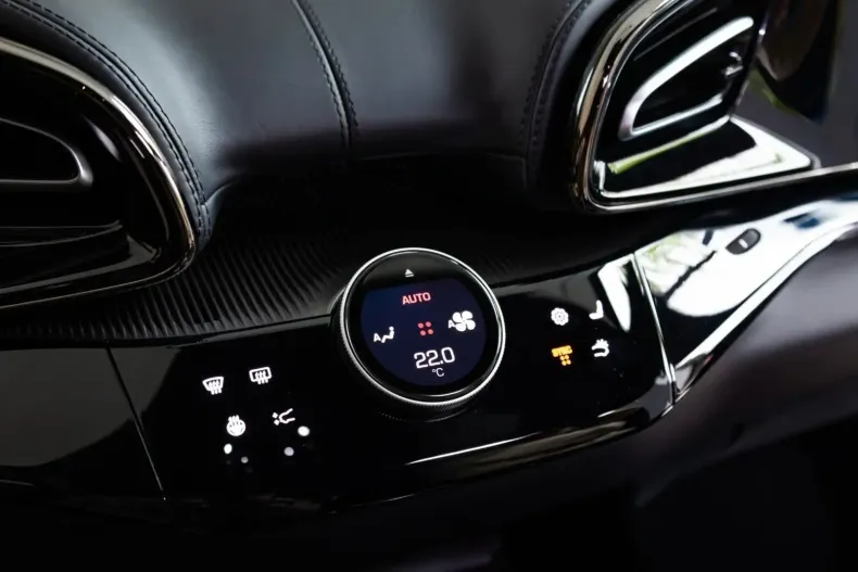 Ferrari Purosangue din 2024 cu 5.000 km - oferta FER117183 - foto 16