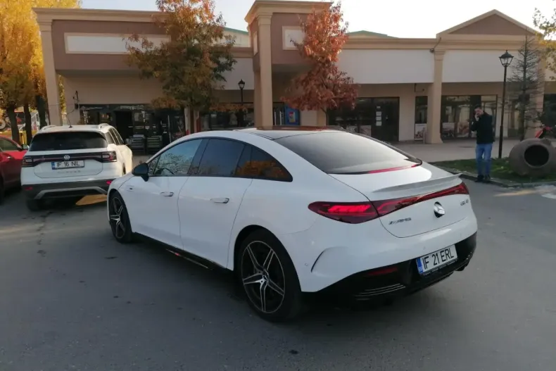 Mercedes-Benz EQE din 2022 cu 31.000 km - oferta MER117184 - foto 3