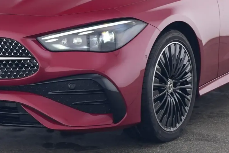 Mercedes-Benz CLE 200 din 2024 cu 20.130 km - oferta MER117194 - foto 2