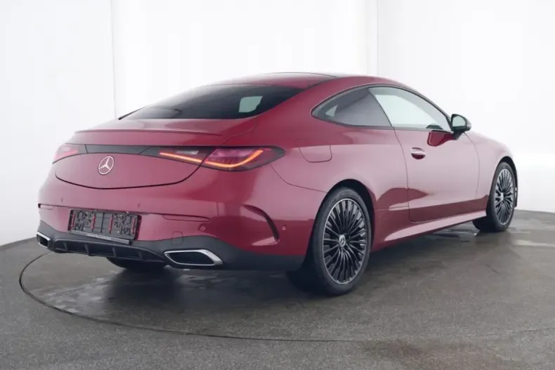 Mercedes-Benz CLE 200 din 2024 cu 20.130 km - oferta MER117194 - foto 3