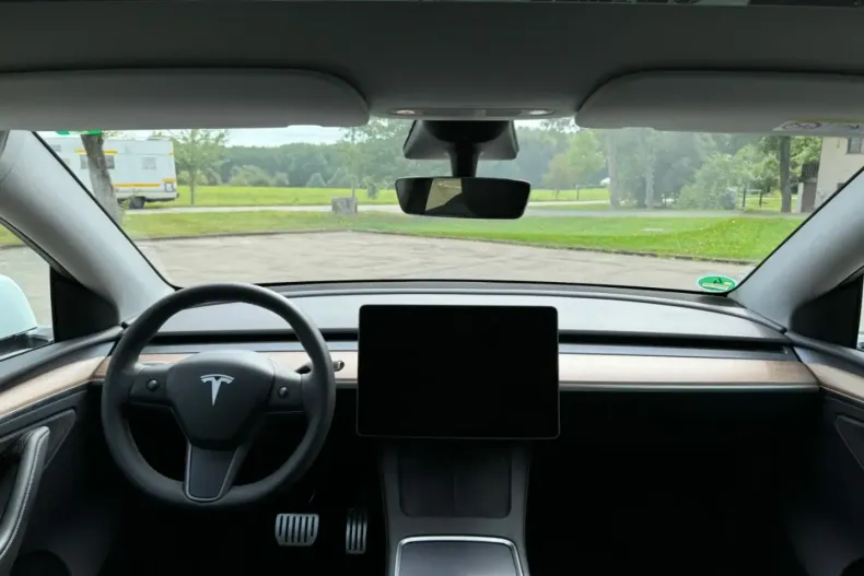 Tesla Model Y din 2023 cu 47.990 km - oferta TES117200 - foto 8