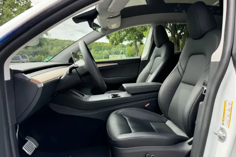 Tesla Model Y din 2023 cu 47.990 km - oferta TES117200 - foto 10