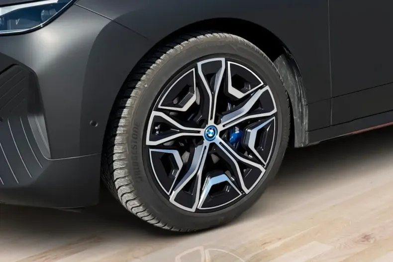 BMW iX din 2022 cu 37.800 km - oferta BMW117202 - foto 8