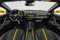 Ferrari 812 din 2022 cu 4.000 km - oferta FER117204 - foto 4