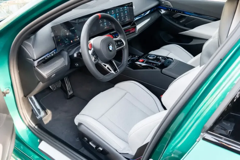 BMW M5 din 2025 cu 9.900 km - oferta BMW117208 - foto 10