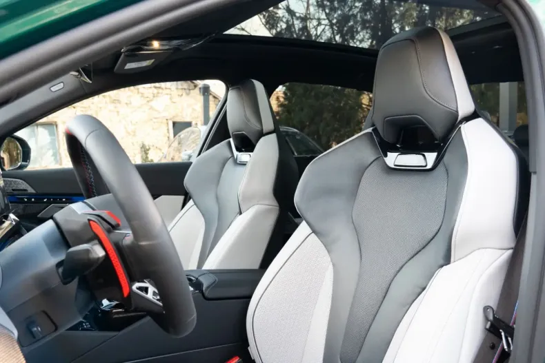 BMW M5 din 2025 cu 9.900 km - oferta BMW117208 - foto 12