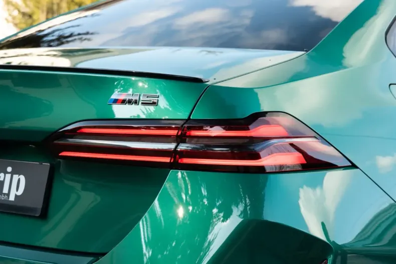 BMW M5 din 2025 cu 9.900 km - oferta BMW117208 - foto 30