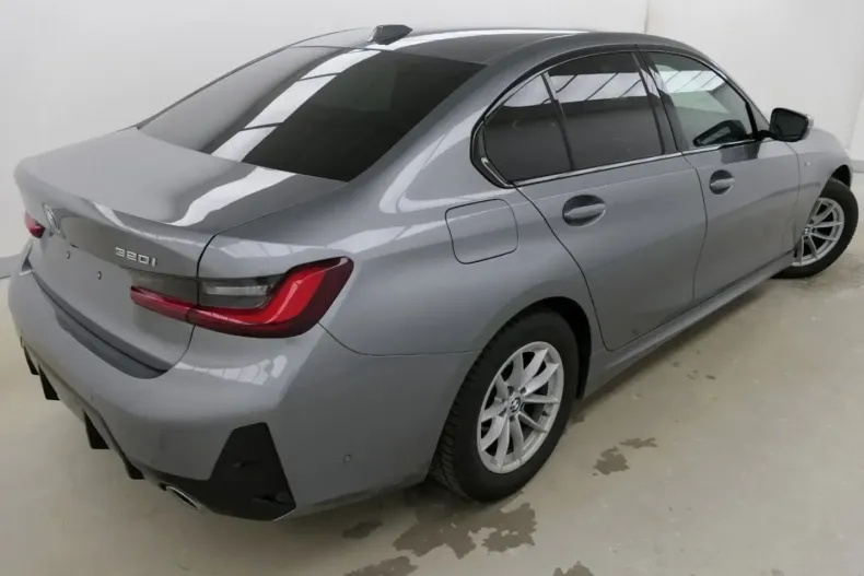 BMW 320 din 2024 cu 25.800 km - oferta BMW117212 - foto 4