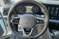 Volkswagen Touareg din 2024 cu 67.524 km - oferta VOL117213 - foto 9