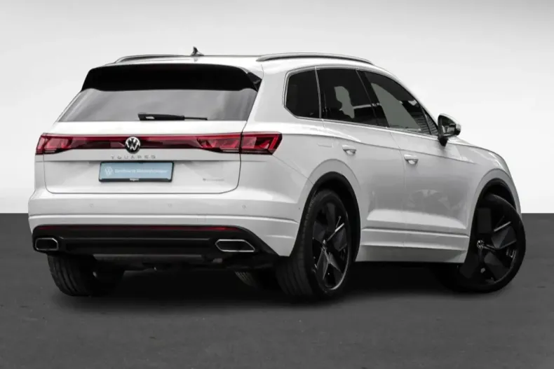 Volkswagen Touareg din 2024 cu 27.650 km - oferta VOL117215 - foto 2