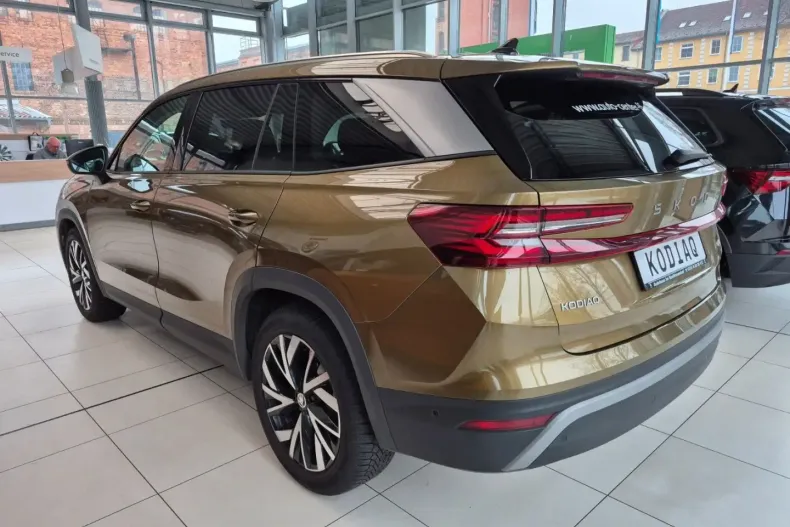 Skoda Kodiaq din 2024 cu 24.900 km - oferta SKO117217 - foto 2