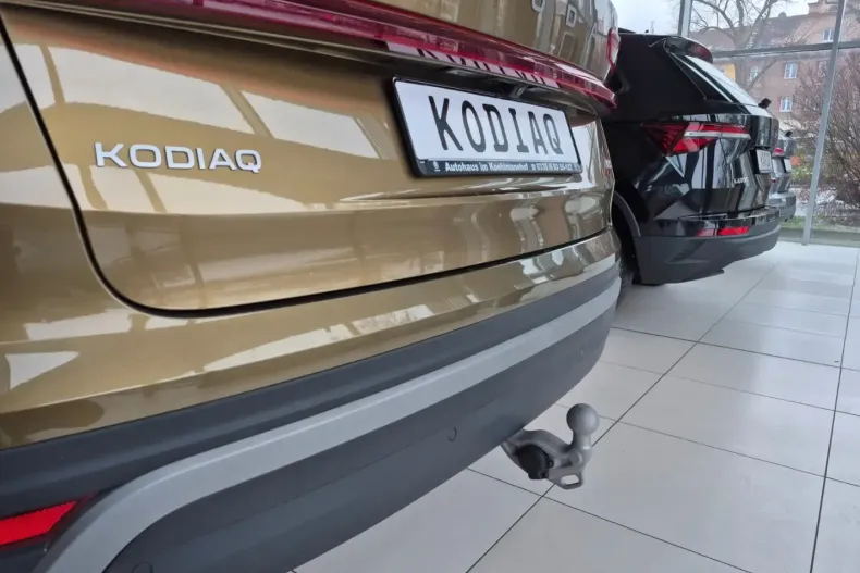 Skoda Kodiaq din 2024 cu 24.900 km - oferta SKO117217 - foto 8