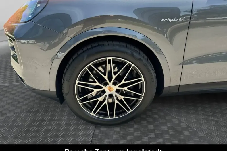 Porsche Cayenne din 2023 cu 10.600 km - oferta POR117224 - foto 9