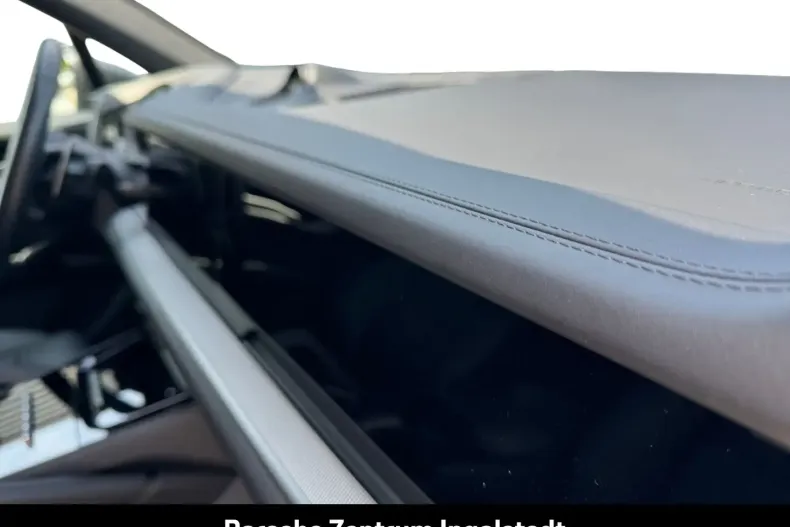 Porsche Cayenne din 2023 cu 10.600 km - oferta POR117224 - foto 11