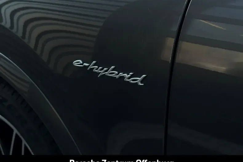 Porsche Cayenne din 2023 cu 29.690 km - oferta POR117225 - foto 9