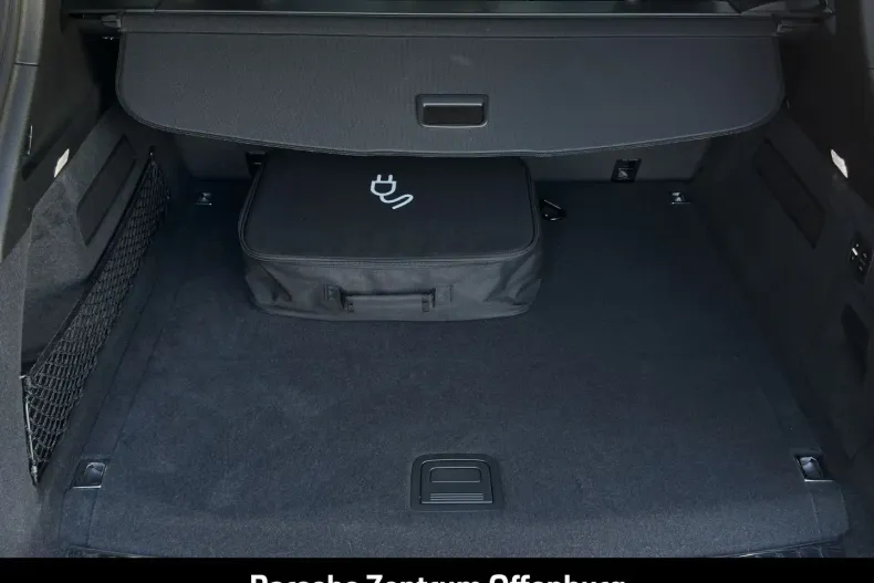 Porsche Cayenne din 2023 cu 29.690 km - oferta POR117225 - foto 20