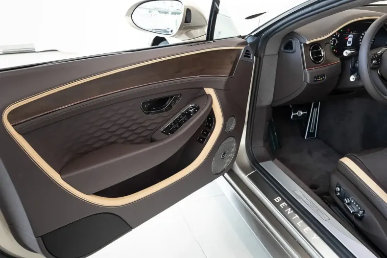 Bentley Continental GT din 2024 cu 4.900 km - oferta BEN117226 - foto 18