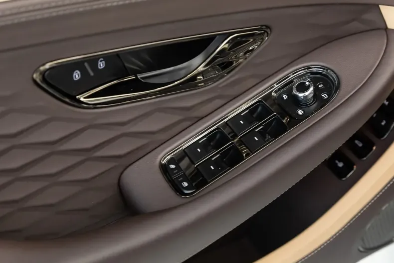 Bentley Continental GT din 2024 cu 4.900 km - oferta BEN117226 - foto 23